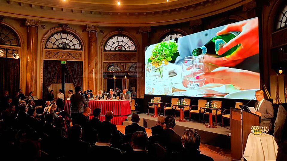 Indoor Rental LED Displays: The Future of Event Technology and Visual ...