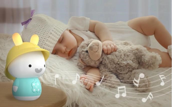 What Features to Look for in an Infant Music Player