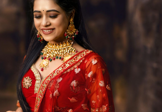 From Showcase to Supply Chain: How ERP-Based Jewellery Software is Transforming the Jewelry Business in 2025